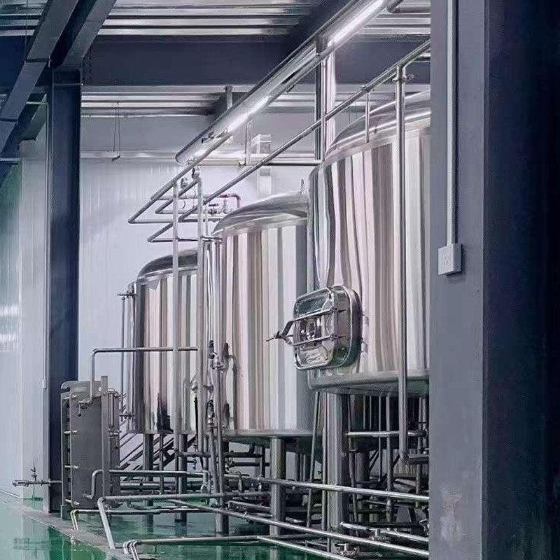 萨嘎精酿啤酒设备